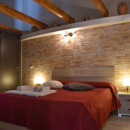 Famigi Bed and Breakfast Napels Buitenkant foto