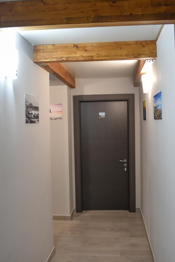 Famigi Bed and Breakfast Napels Buitenkant foto