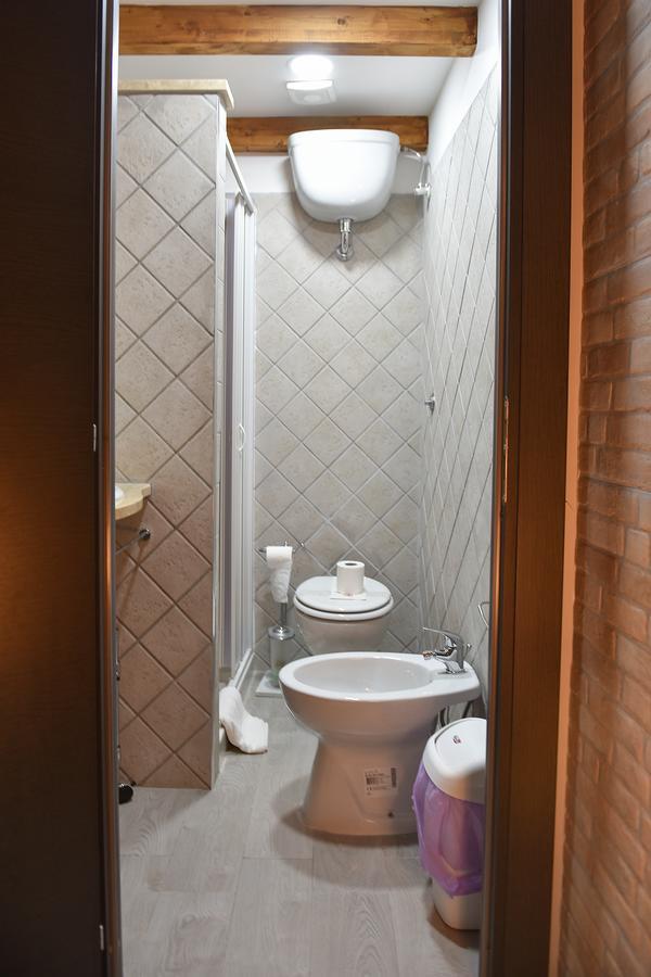 Famigi Bed and Breakfast Napels Buitenkant foto